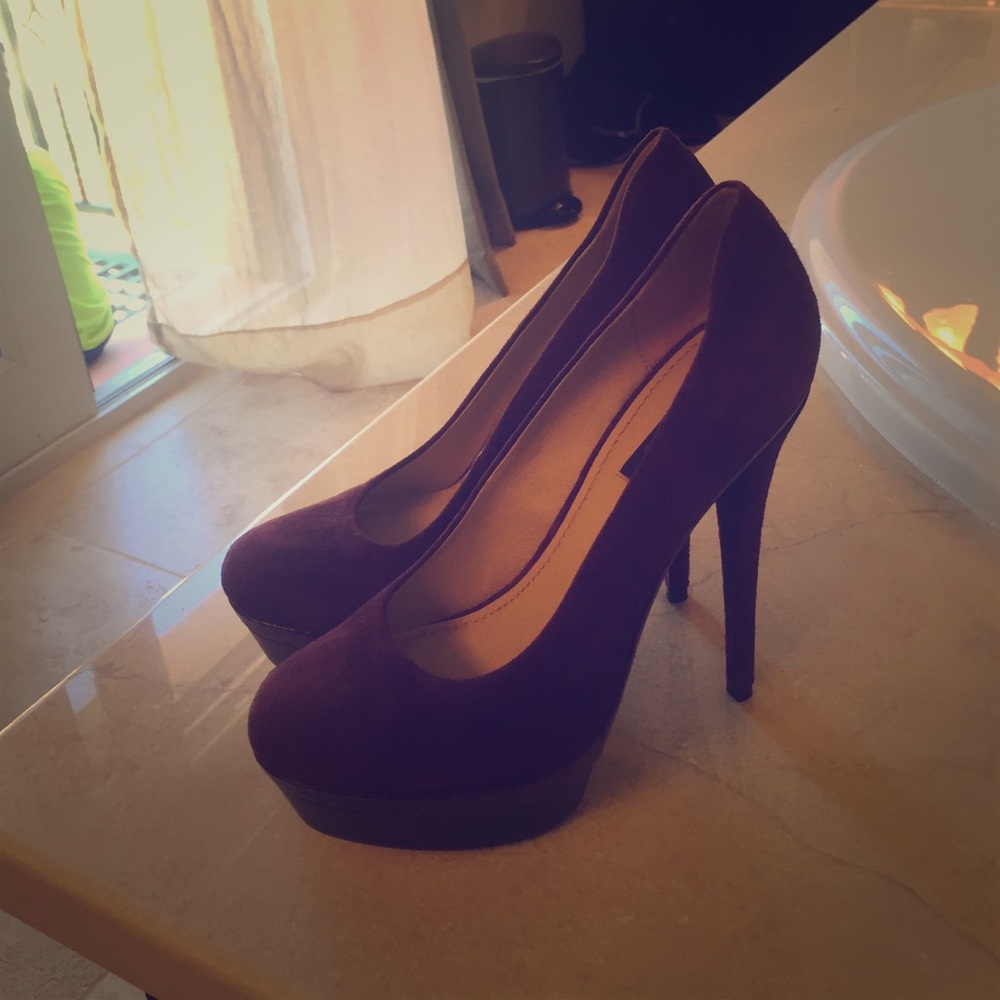 Rachel Zoe Suede Burgundy platform heels